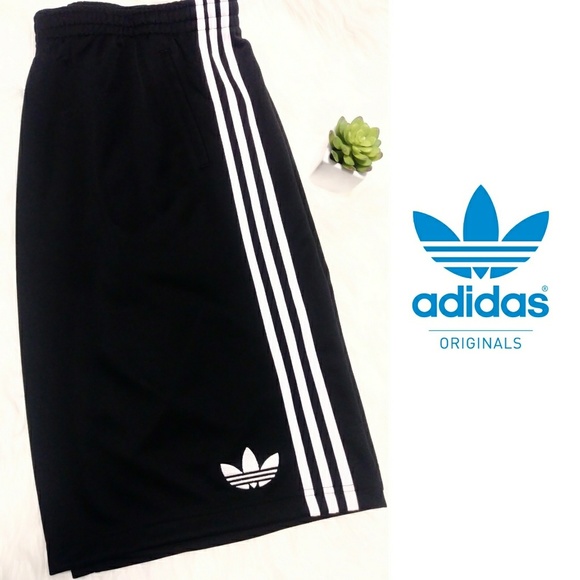 adidas Other - 💖 Adidas Originals Trefoil 3 Stripe Shorts 💖